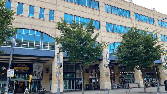 Final: Brewers 9, Pirates 0 taken at PNC Park (Live coverage)